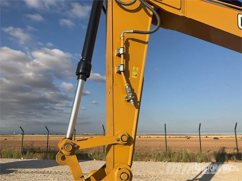 CAT 324 Tracked Excavator (Unused) Telakaivukoneet