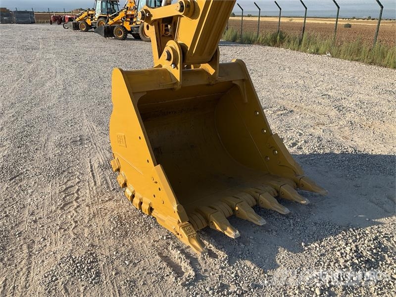 CAT 324 Tracked Excavator (Unused) Telakaivukoneet