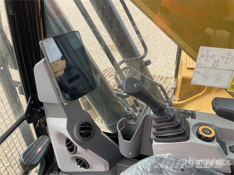 CAT 324 Tracked Excavator (Unused) Raupenbagger