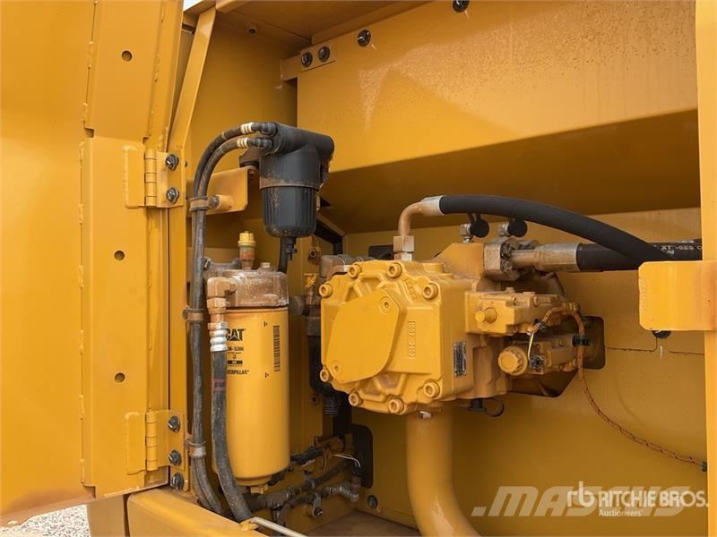 CAT 324 Tracked Excavator (Unused) Raupenbagger