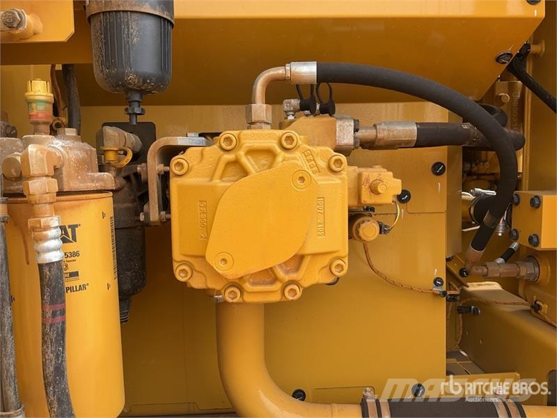 CAT 324 Tracked Excavator (Unused) Raupenbagger
