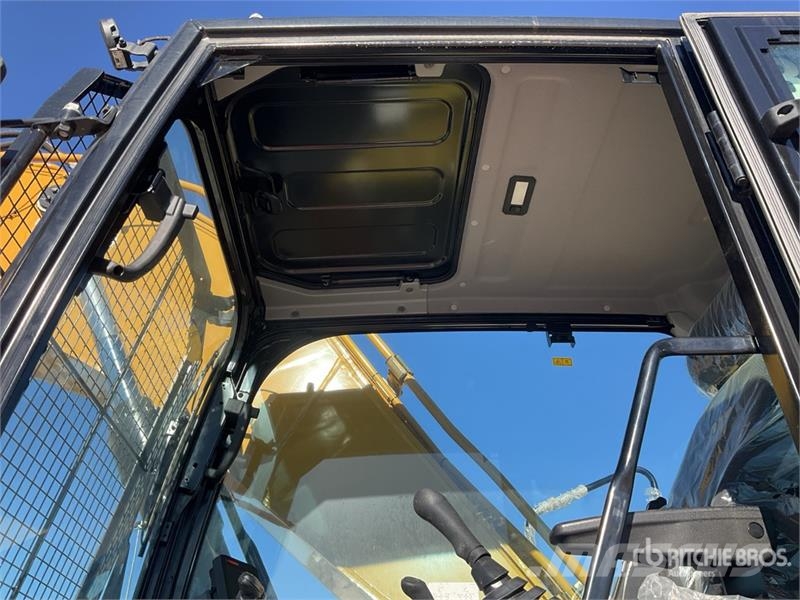 CAT 324 Tracked Excavator (Unused) Crawler excavators