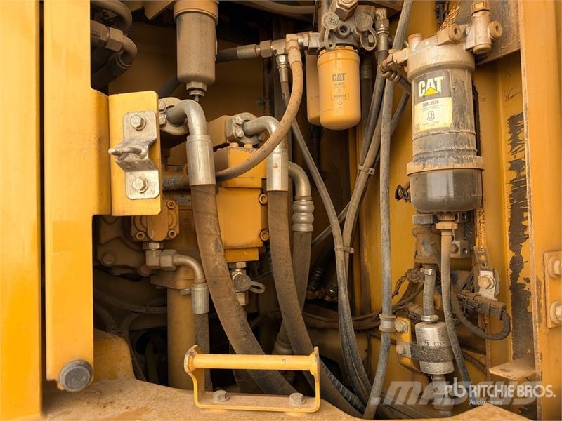 CAT 325FLCR Pelle Sur Chenilles Tracked Excavator Raupenbagger