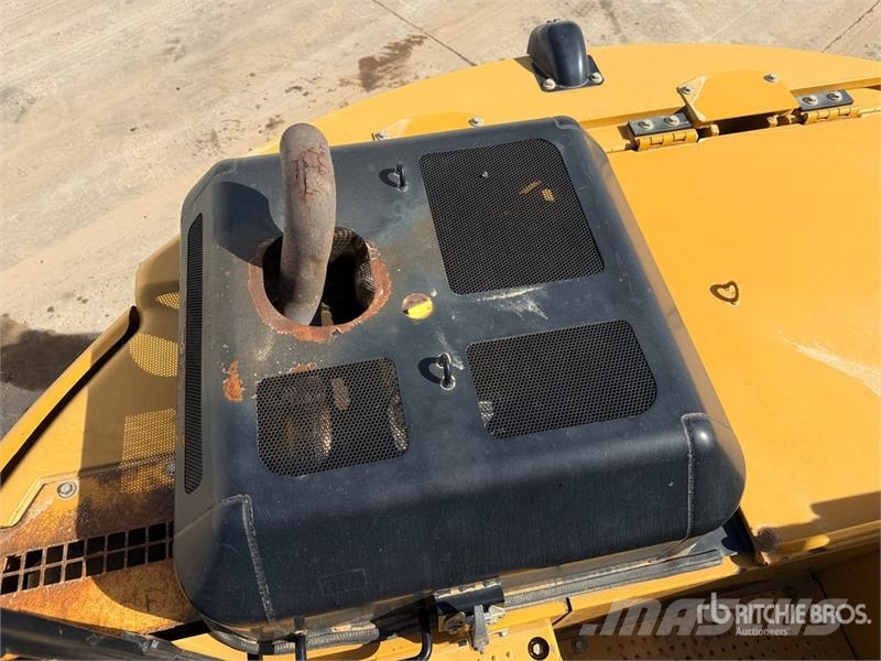 CAT 325FLCR Pelle Sur Chenilles Tracked Excavator Raupenbagger