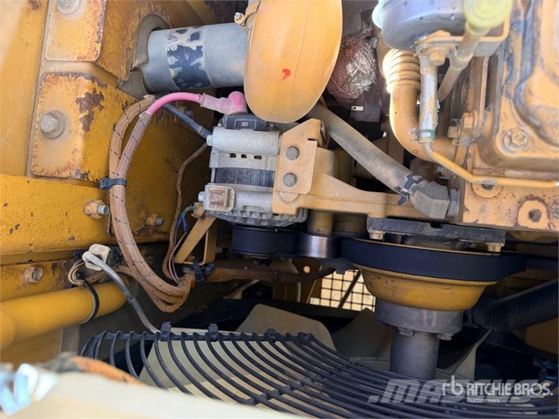CAT 325FLCR Pelle Sur Chenilles Tracked Excavator Raupenbagger