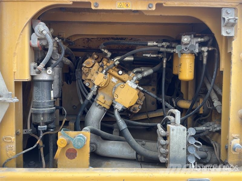 CAT 329EL Long Reach Tracked Excavator Bageri guseničari