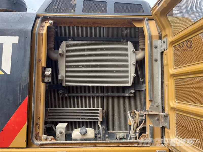 CAT 329EL Long Reach Tracked Excavator Bageri guseničari