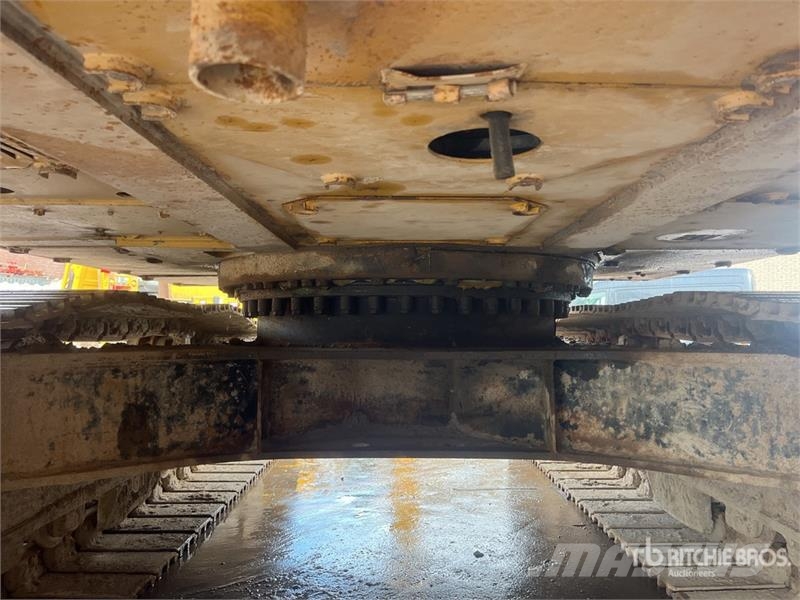 CAT 329EL Long Reach Tracked Excavator Bageri guseničari
