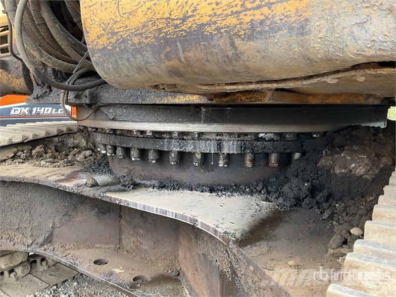 CAT 330 Tracked Excavator Raupenbagger