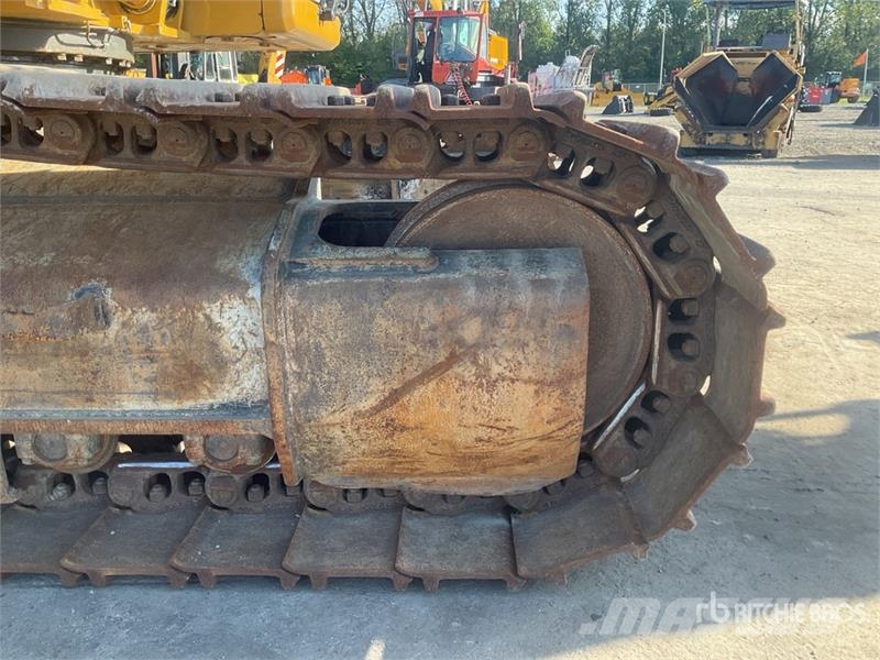 CAT 330 Tracked Excavator Kāpurķēžu ekskavatori