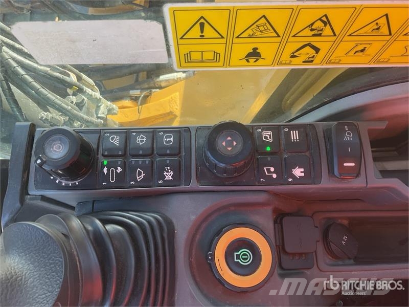 CAT 330 Tracked Excavator Kāpurķēžu ekskavatori
