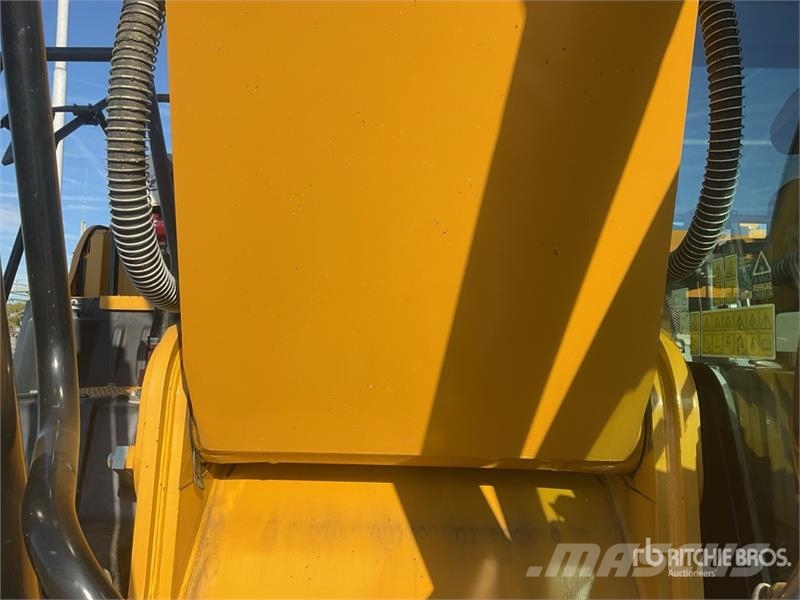CAT 330 Tracked Excavator Kāpurķēžu ekskavatori