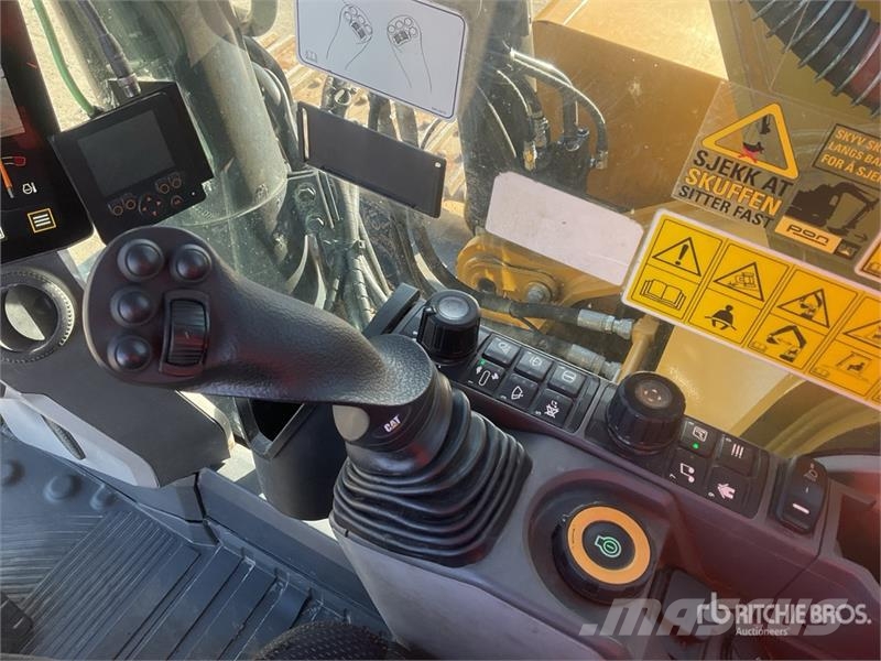 CAT 330 Tracked Excavator Kāpurķēžu ekskavatori