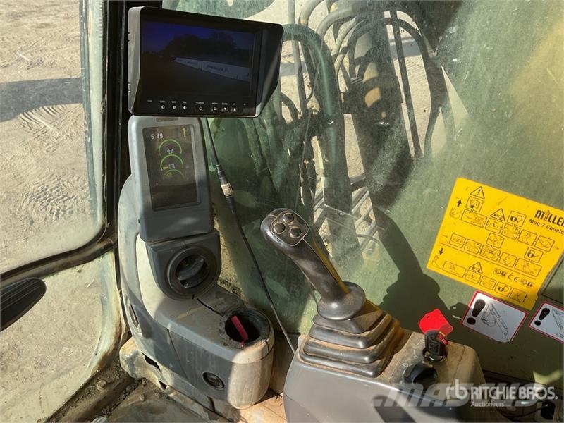 CAT 330 Tracked Excavator Raupenbagger