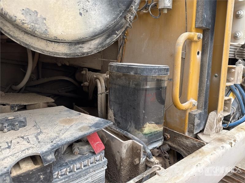 CAT 336DL/DEM50SB Tracked Excavator Escavadoras de rastos