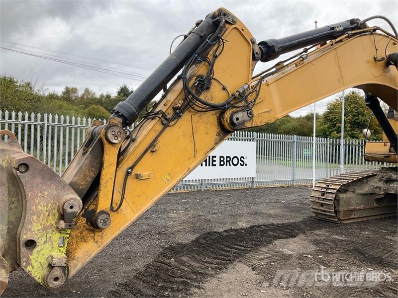 CAT 345D Tracked Excavator Crawler excavators