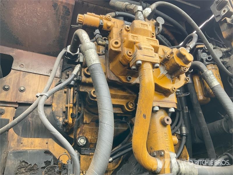 CAT 345D Tracked Excavator Crawler excavators