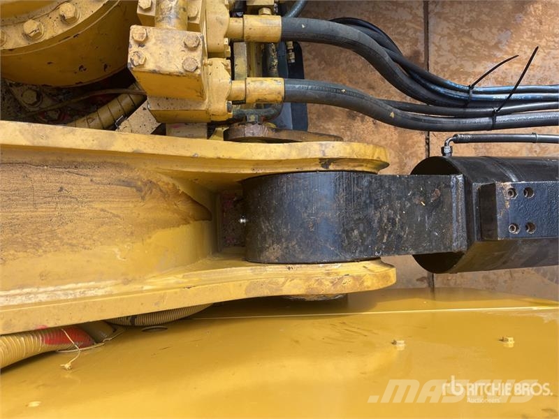 CAT 385C Tracked Excavator 대형 굴삭기 29톤 이상