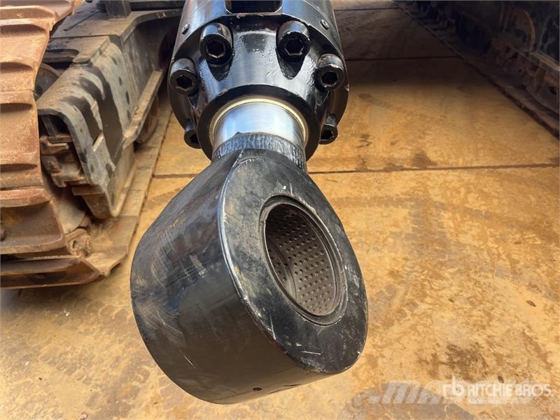 CAT 385C Tracked Excavator 대형 굴삭기 29톤 이상