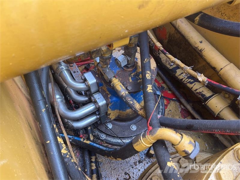 CAT 385C Tracked Excavator 대형 굴삭기 29톤 이상