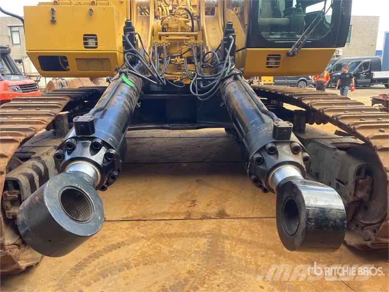 CAT 385C Tracked Excavator 대형 굴삭기 29톤 이상