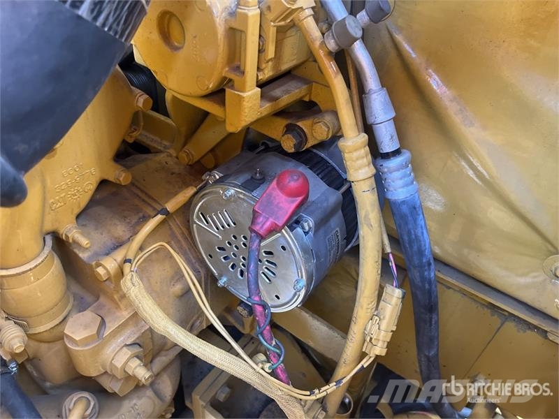 CAT 385C Tracked Excavator 대형 굴삭기 29톤 이상