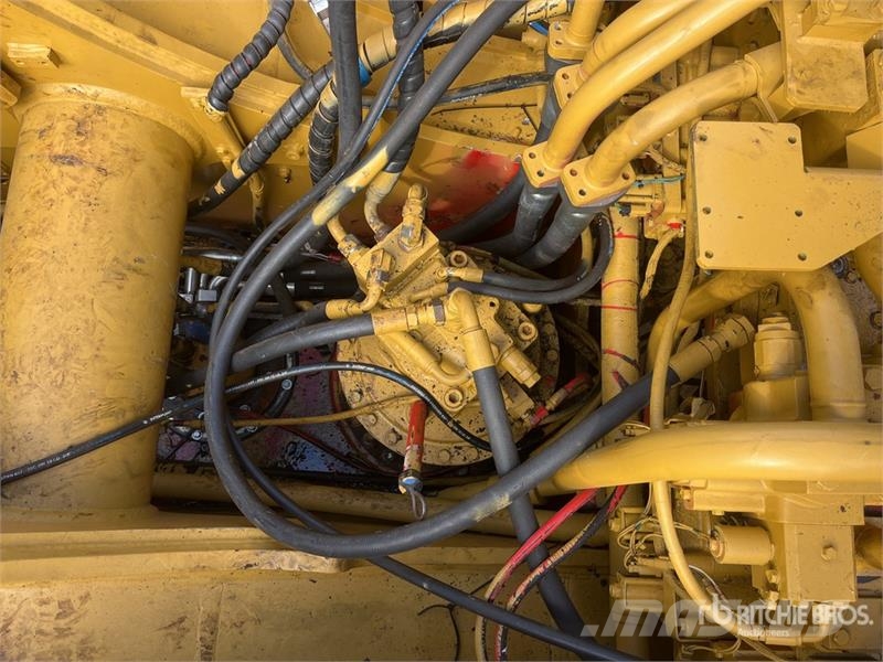 CAT 385C Tracked Excavator 대형 굴삭기 29톤 이상