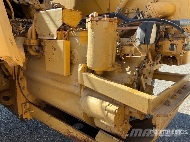 CAT 631E Scrapers