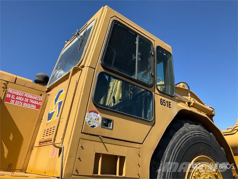 CAT 631E Scrapers