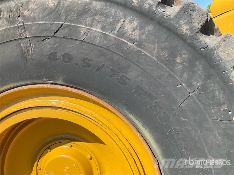 CAT 631E Scrapers