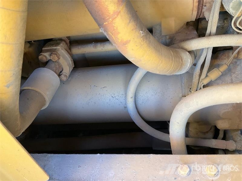 CAT 631E Scrapers