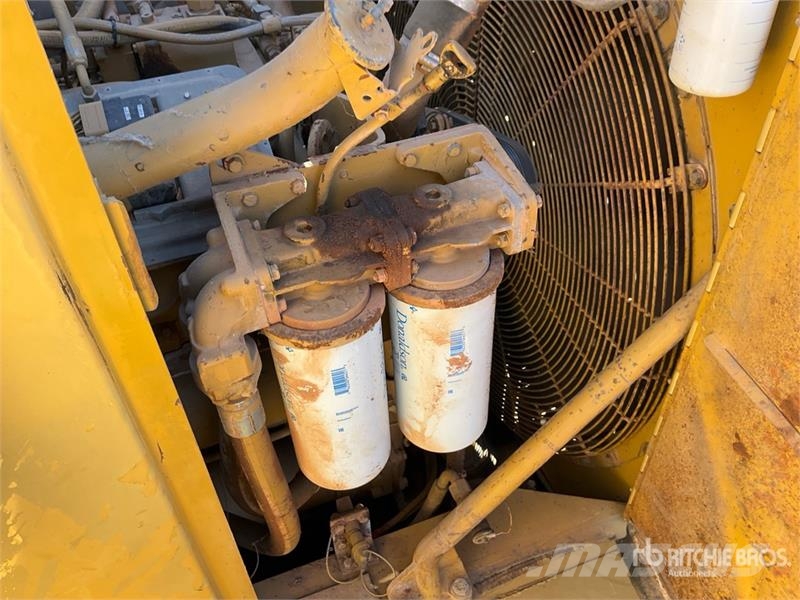 CAT 631E Scrapers