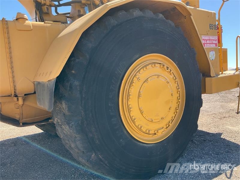 CAT 631E Scrapers