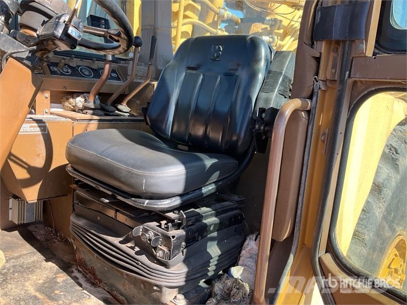 CAT 631E Scrapers