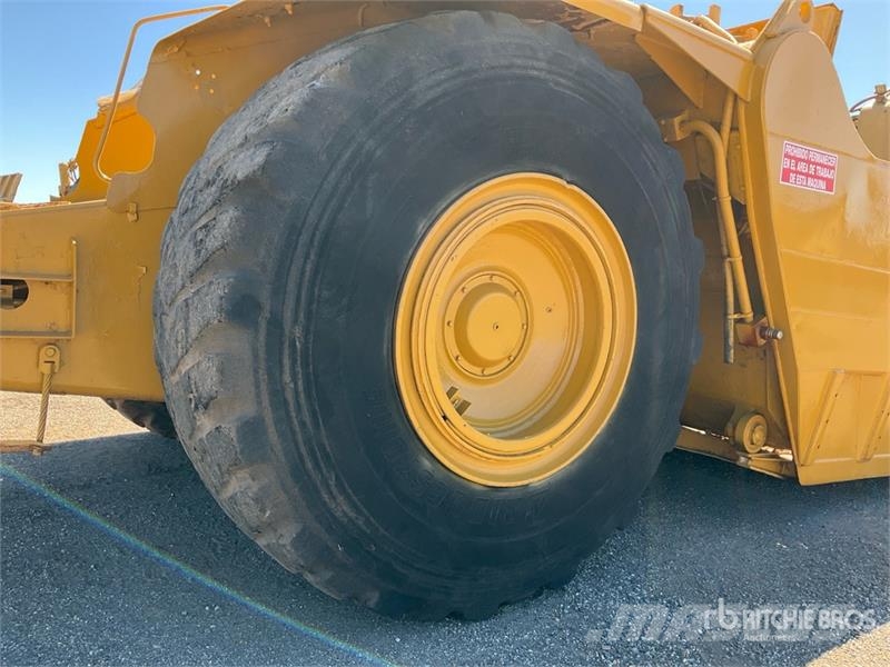 CAT 631E Scrapers