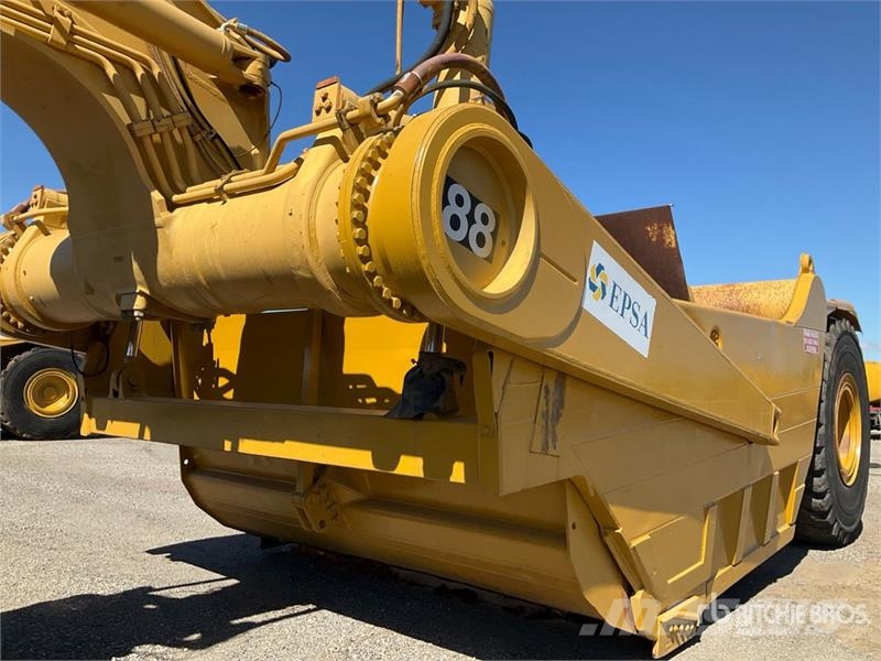CAT 631E Scrapers