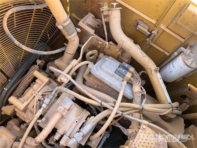 CAT 631E Scrapers
