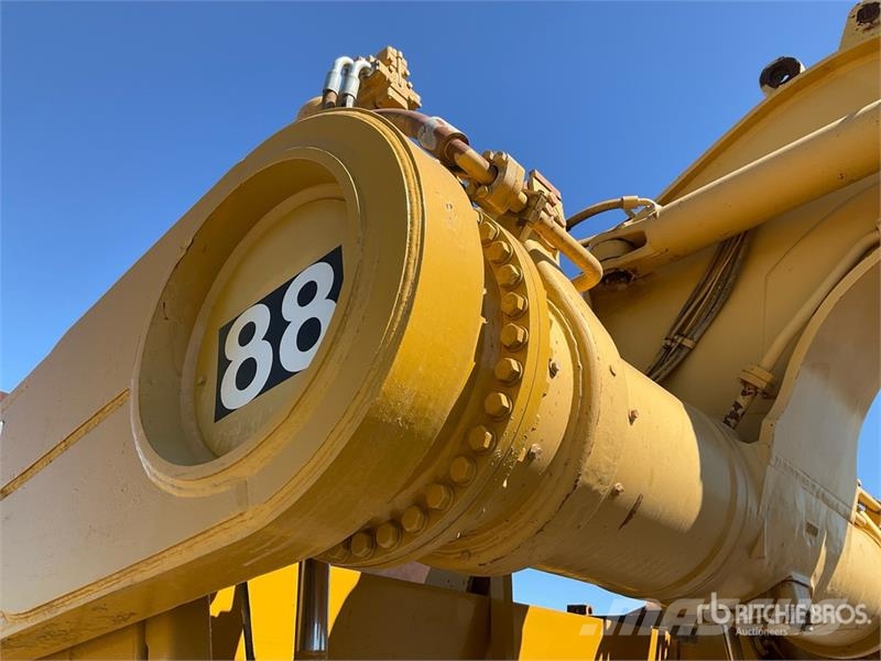 CAT 631E Scrapers