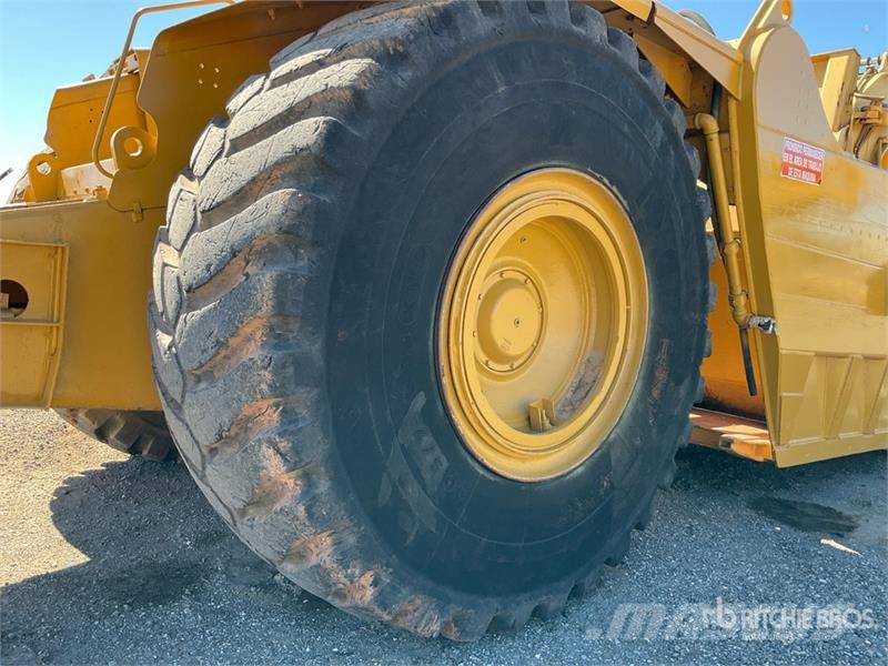 CAT 631E Scrapers