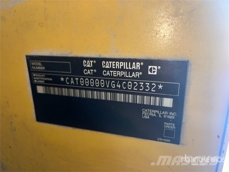 CAT 700 700 kVA Hooklift Containerized Generator Set Dīzeļģeneratori