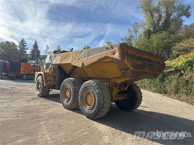 CAT 730C Csuklósdömperek