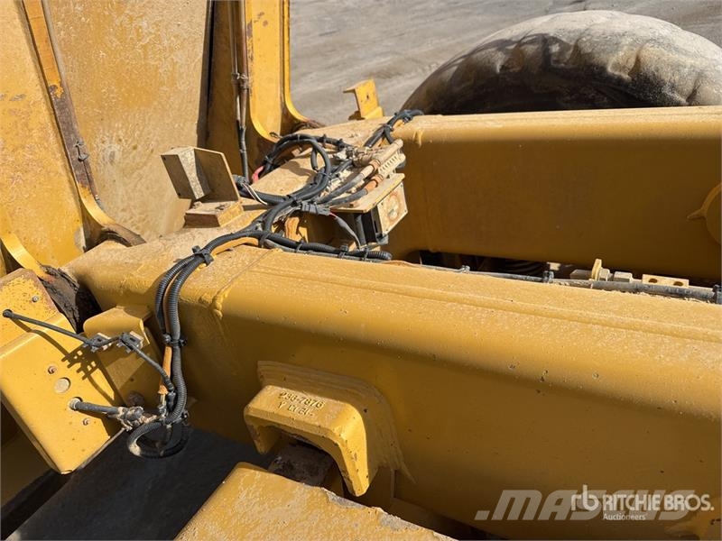 CAT 730C Csuklósdömperek