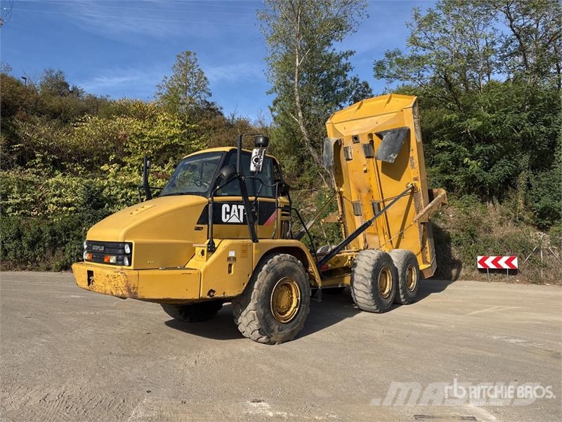 CAT 730C Csuklósdömperek