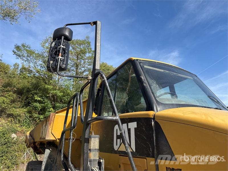CAT 730C Csuklósdömperek