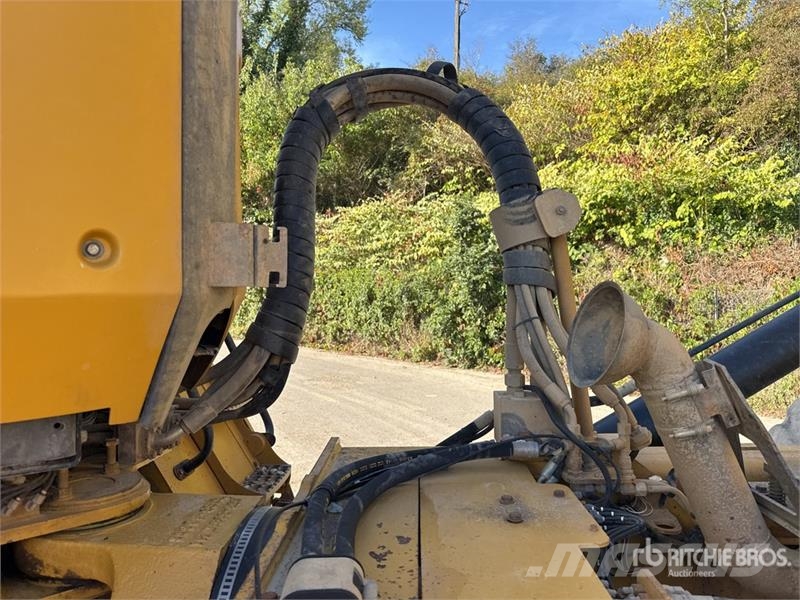 CAT 730C Csuklósdömperek