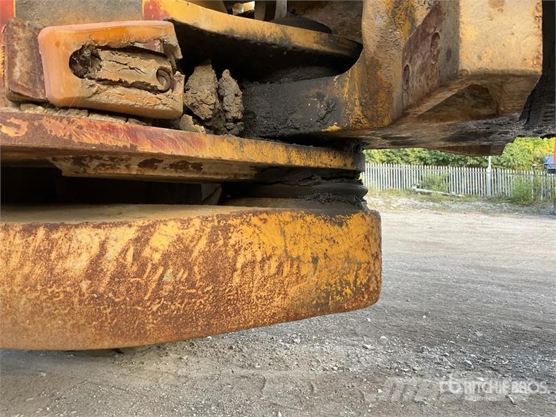 CAT 740 Csuklósdömperek