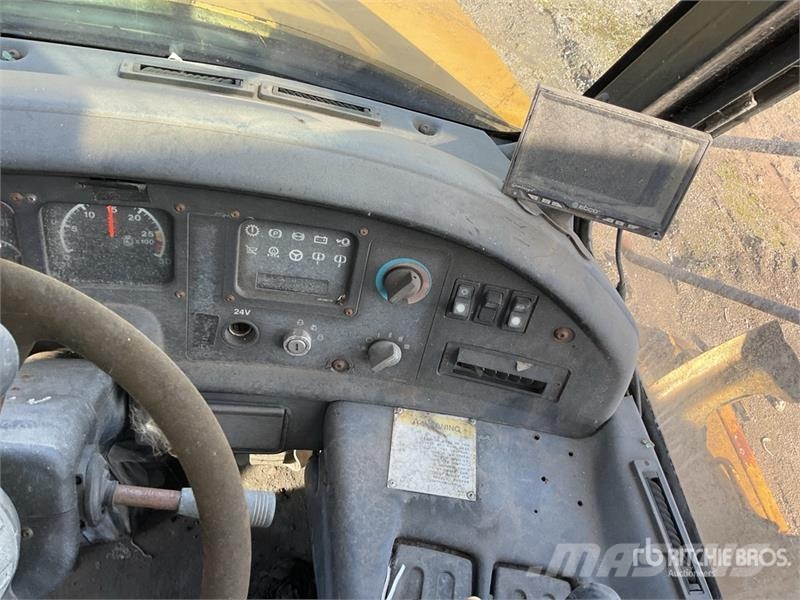 CAT 740 Dumpers articolati