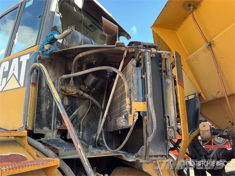 CAT 740 Dumpers articolati