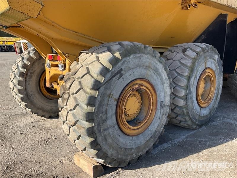 CAT 740 Dumpers articolati