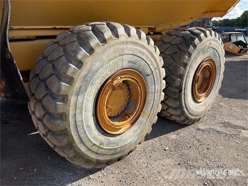 CAT 740 Dumpers articolati